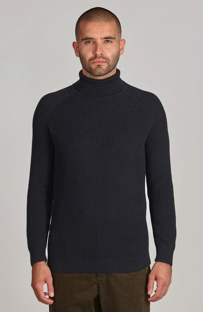 Discover Our Navy Turtleneck Jumpers for Men