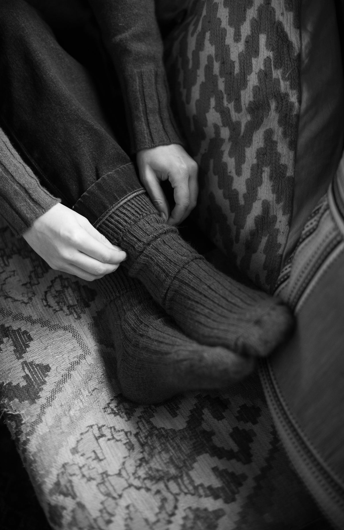 Alpaca Cushion Sole Walking Socks - Feature 2