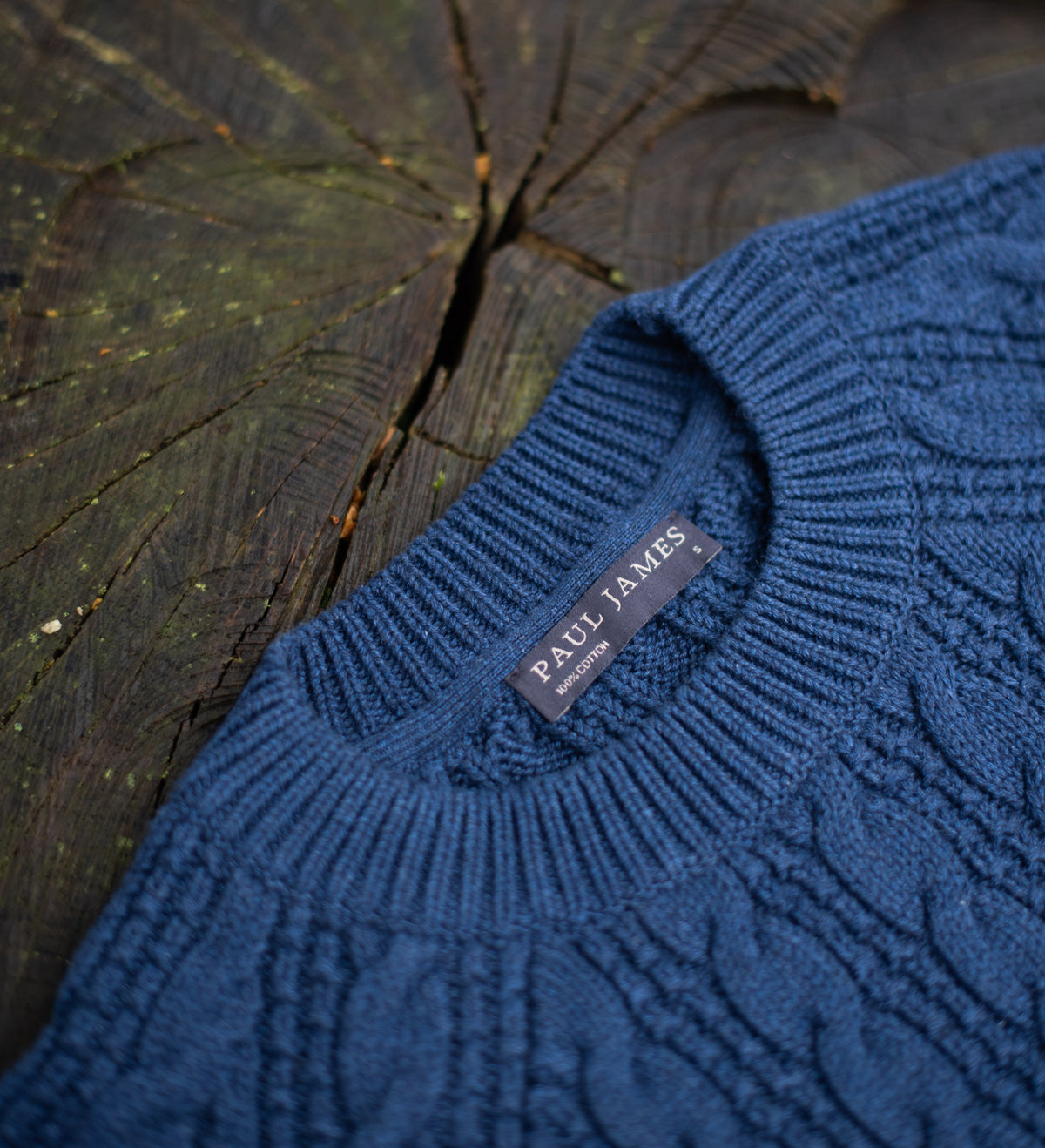 Womens Heavyweight Cotton Textured Cable Jumper - Feature 2