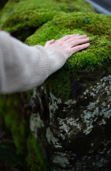 Women's beige moss stitch fisherman's cotton jumper by Paul James Knitwear.