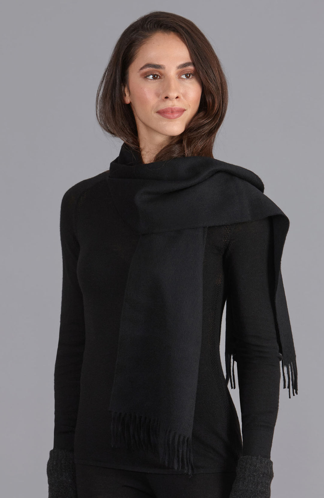 black cashmere scarf