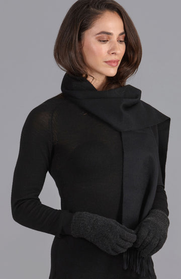 black cashmere scarf