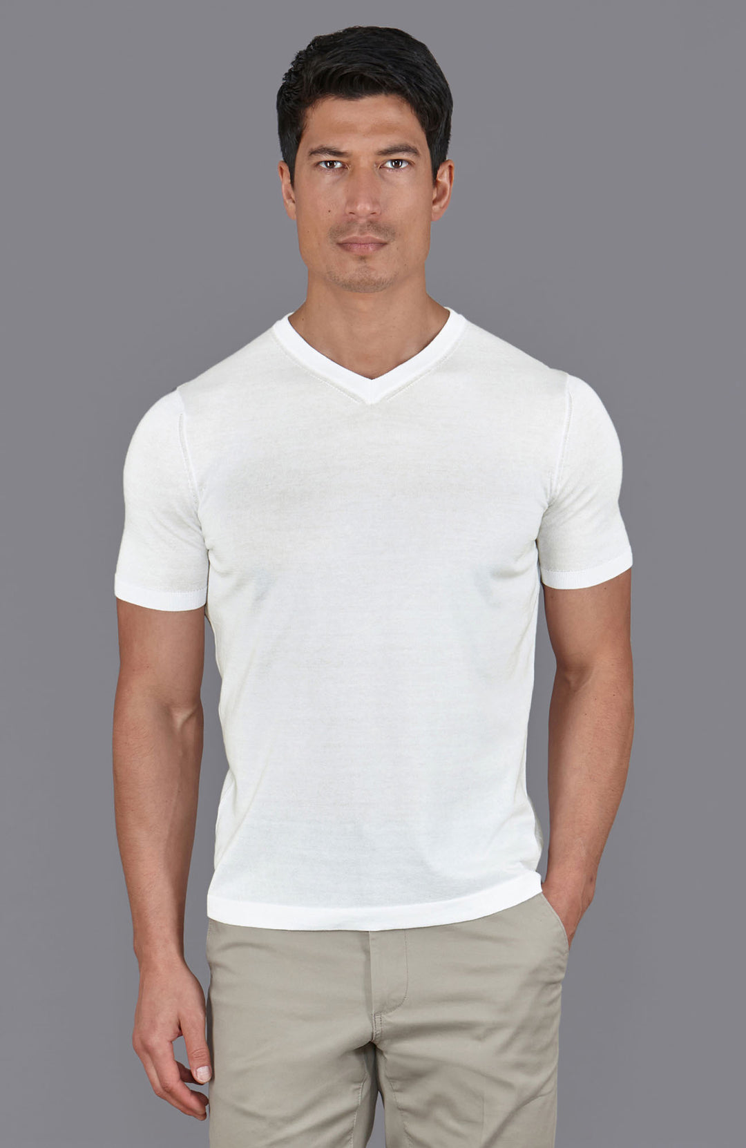 white mens v neck knitted t-shirt