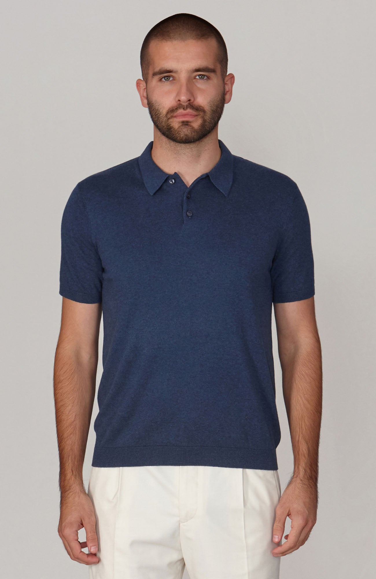 Kurzärmliges Herren-Poloshirt aus 100 % ultrafeiner Baumwolle