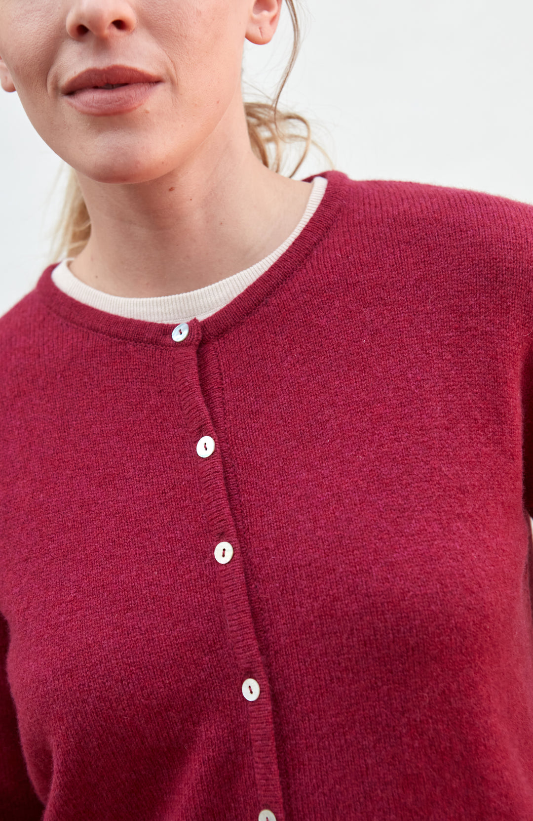 Womens Lambswool Crew Neck Cardigan – Paul James Knitwear