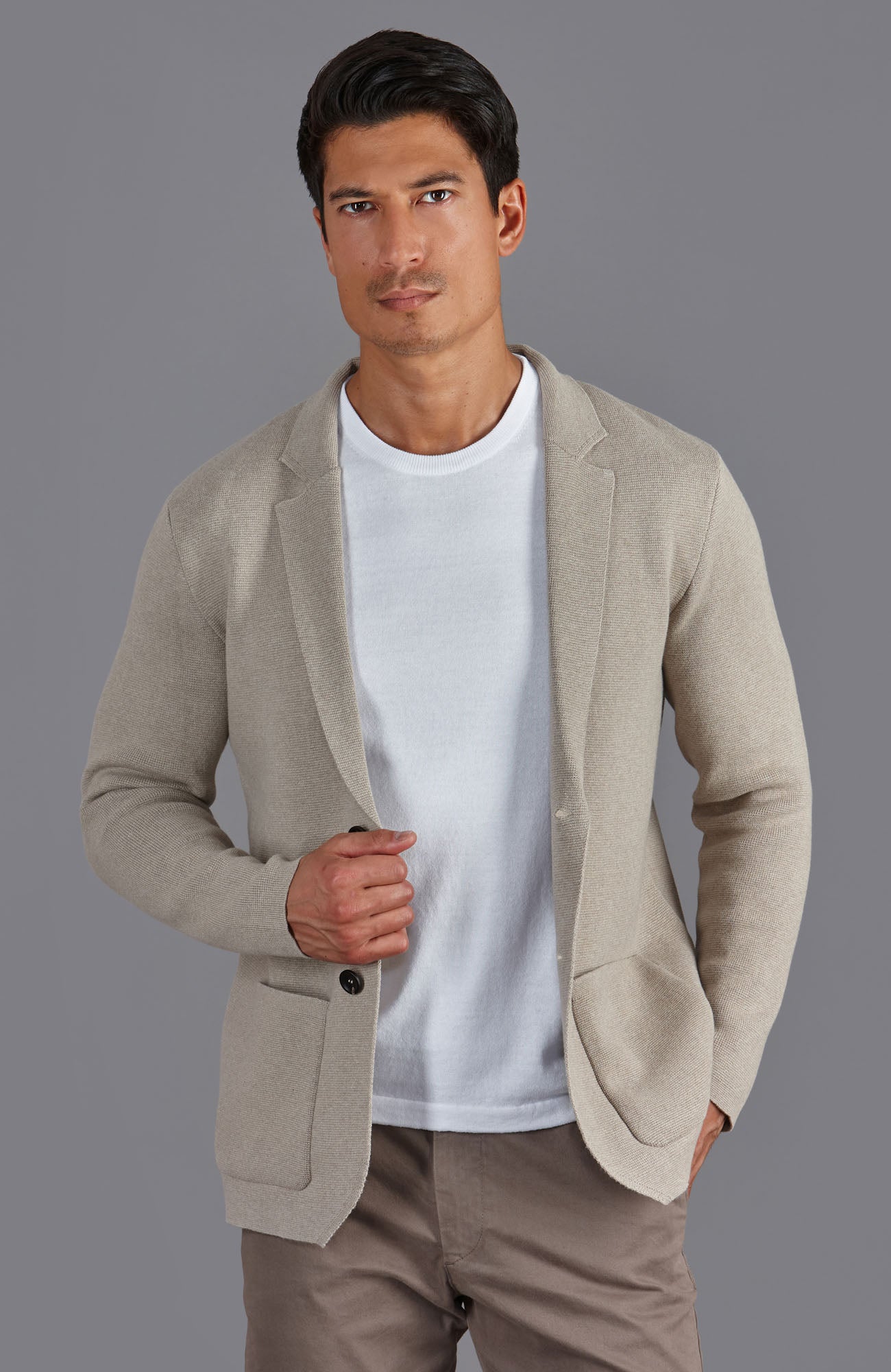 white mens knitted t shirt and blazer