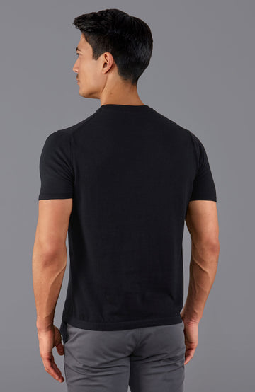 black mens t shirt