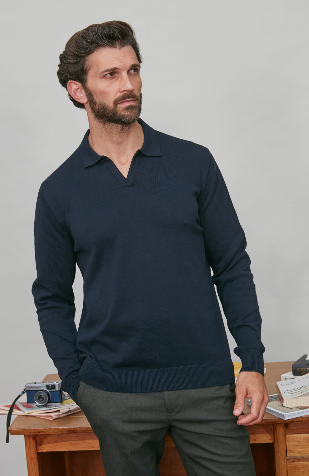 Mens Lightweight Cotton Buttonless Polo Shirt – Paul James Knitwear