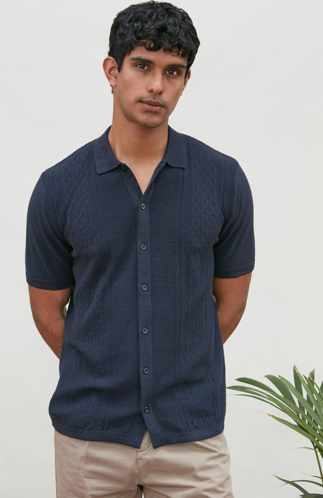 Men's navy cotton linen short-sleeved knitted shirt by Paul James Knitwear