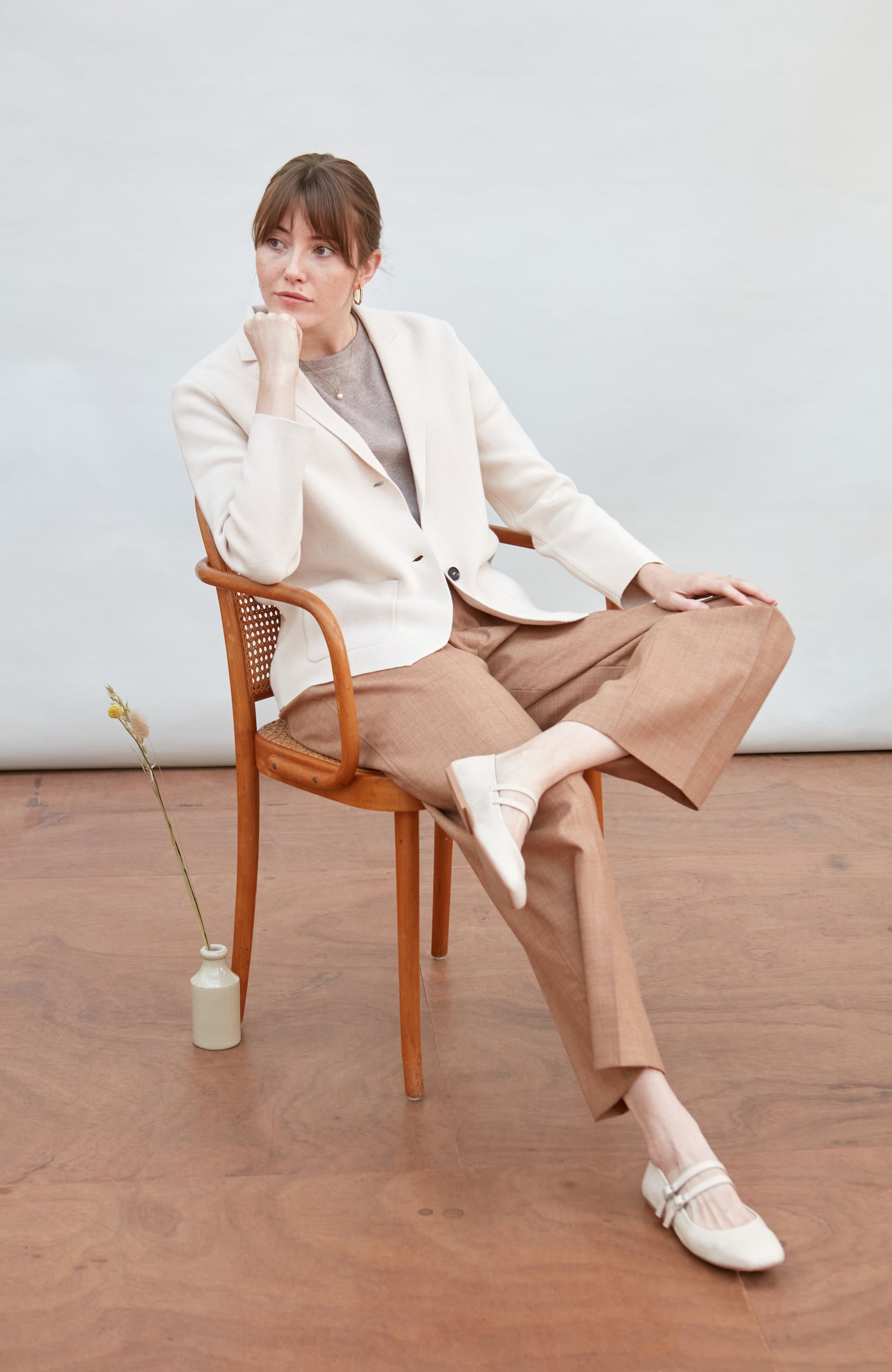 womens off white knitted blazer