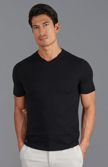 black mens high v neck knitted t-shirt