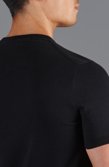 black mens high v neck knitted t-shirt
