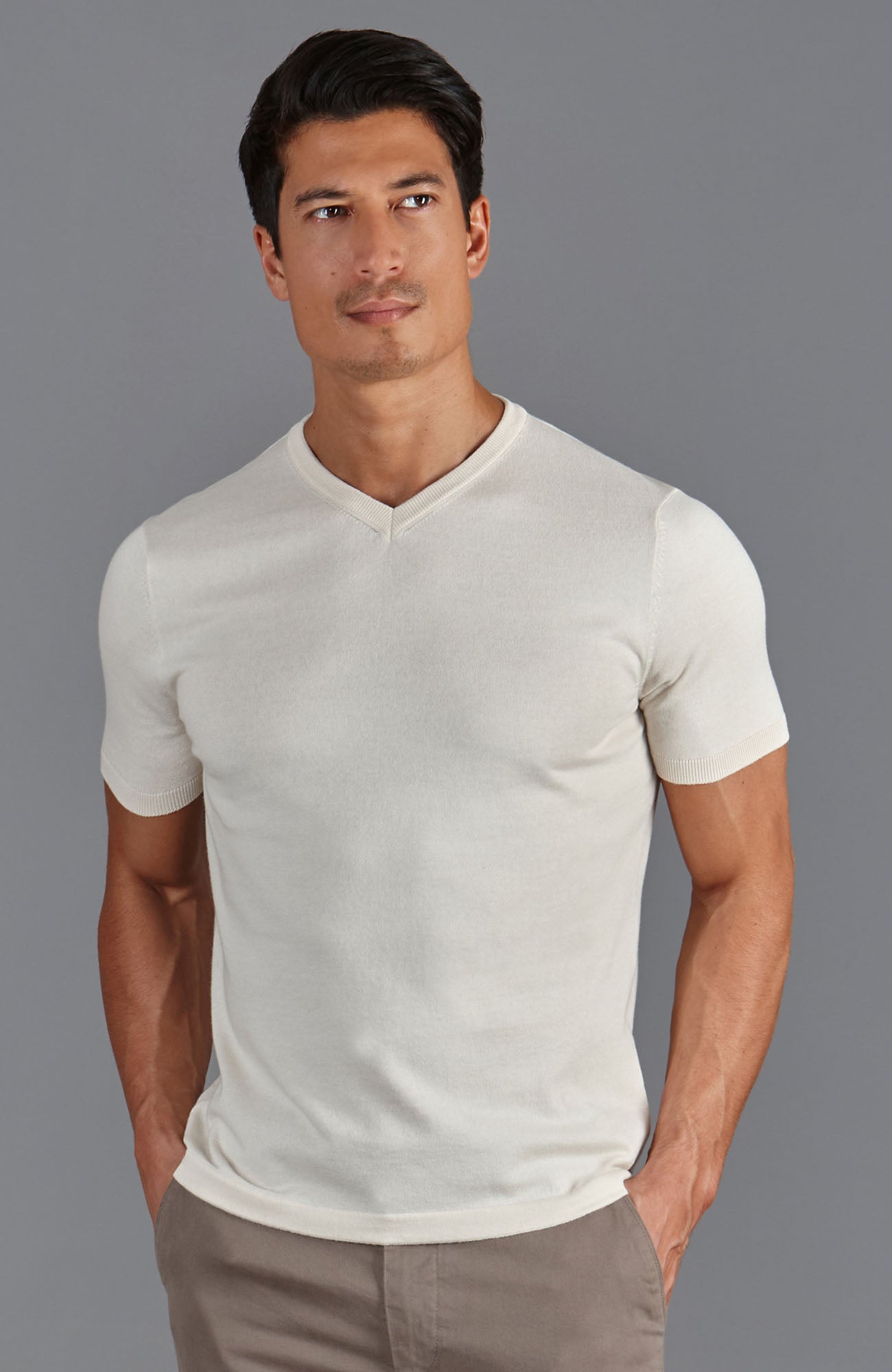 Mens Ultra Fine Cotton High V Neck Knitted T-Shirt – Paul James Knitwear