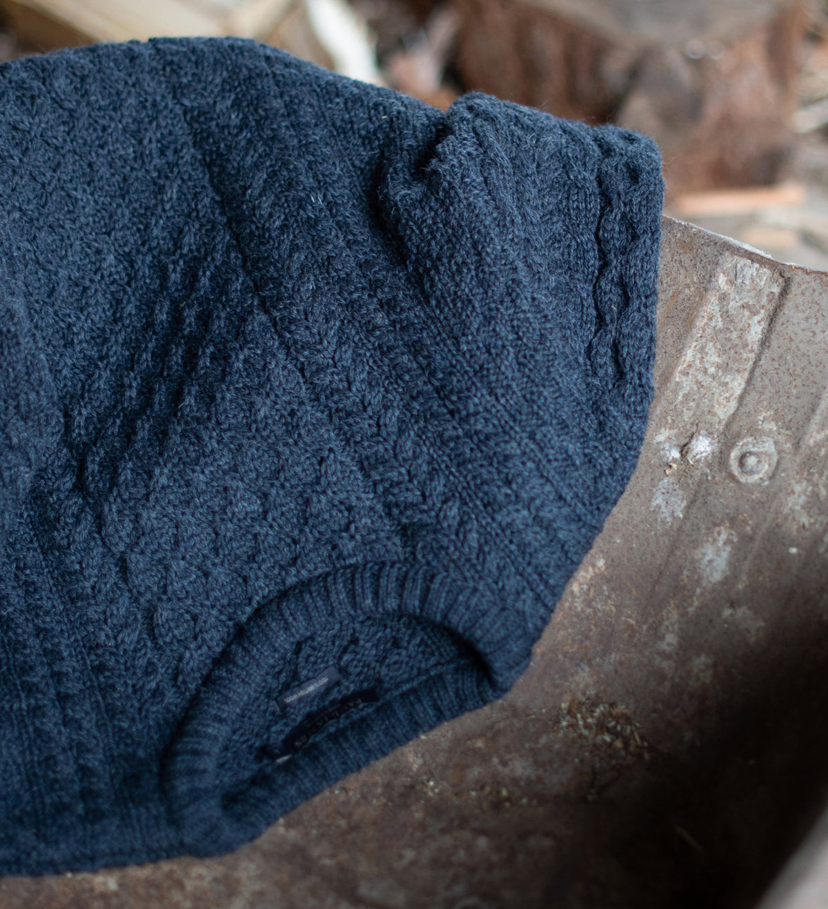 Mens Fisherman's British Wool Cable Jumper - Feature 2