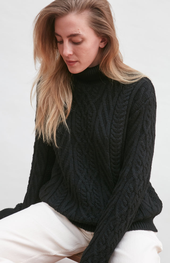 Womens Chunky Merino Wool Roll Neck Cable Jumper – Paul James Knitwear