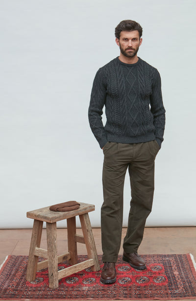black mens chunky merino wool cable jumper