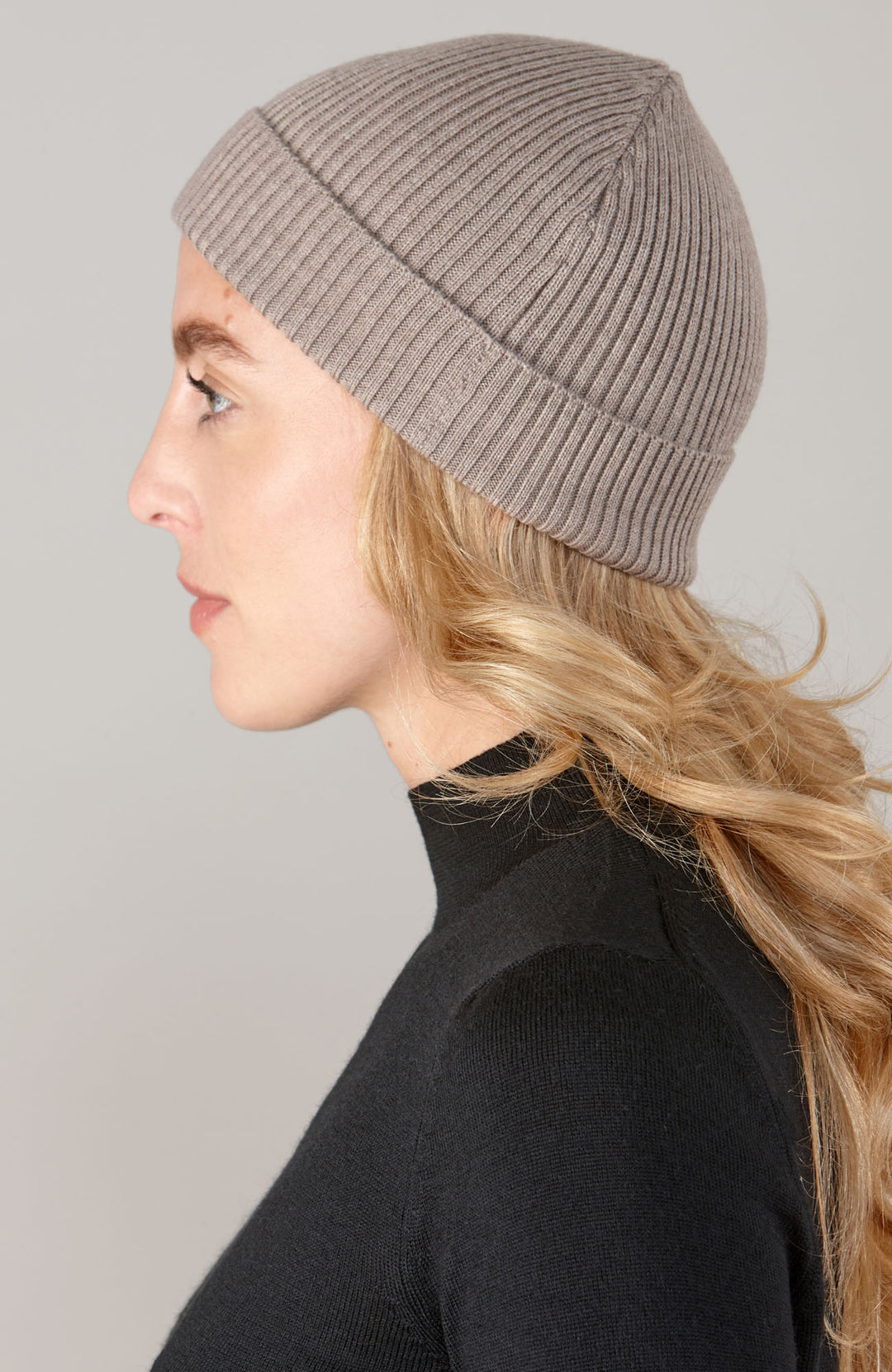 beige fine wool beanie