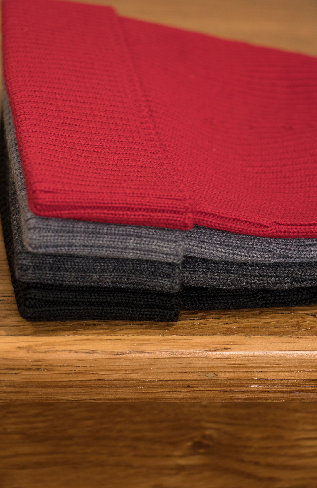 fine merino wool ribbed beanie