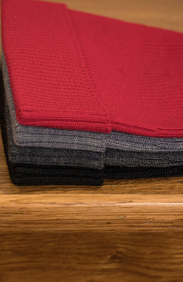 fine merino wool ribbed beanie