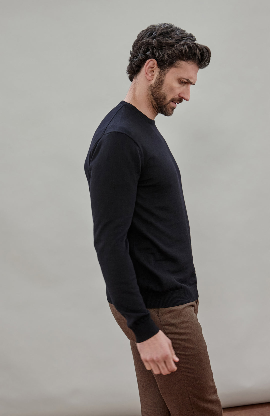 Black Mens Extra Fine Merino Wool Crew Neck Jumper By Paul James