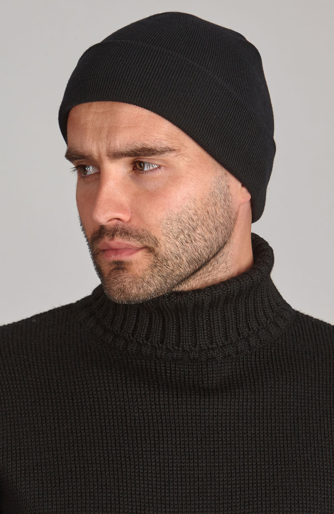 black mens knitted watch cap beanie by Paul James