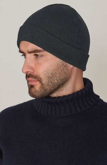 green mens knitted watch cap beanie