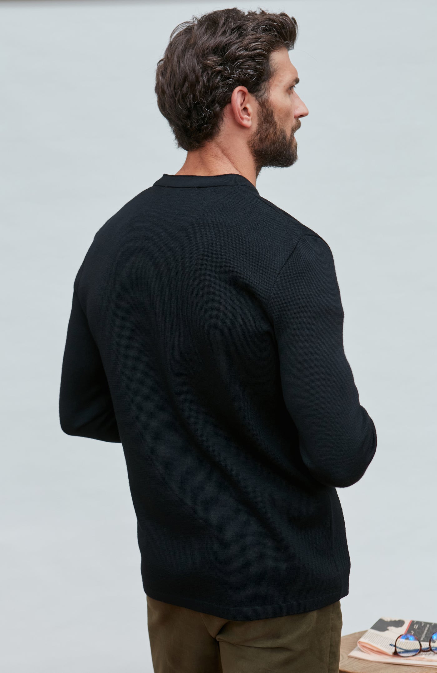 black mandarin collar jacket in fine wool