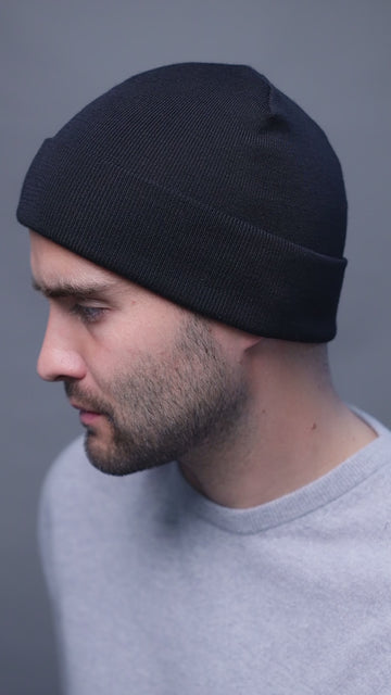 black mens knitted watch cap beanie by Paul James