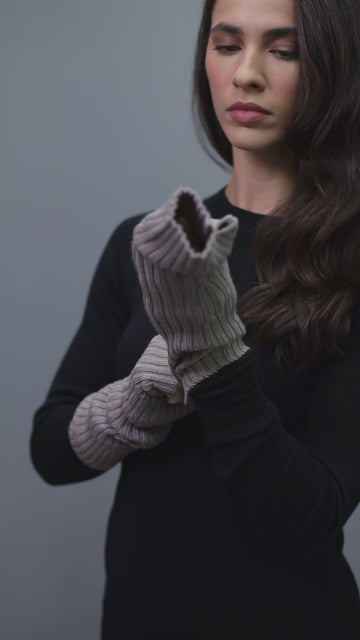 fingerless gloves by Paul James