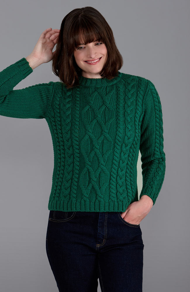womens green chunky wool warm cable jumper