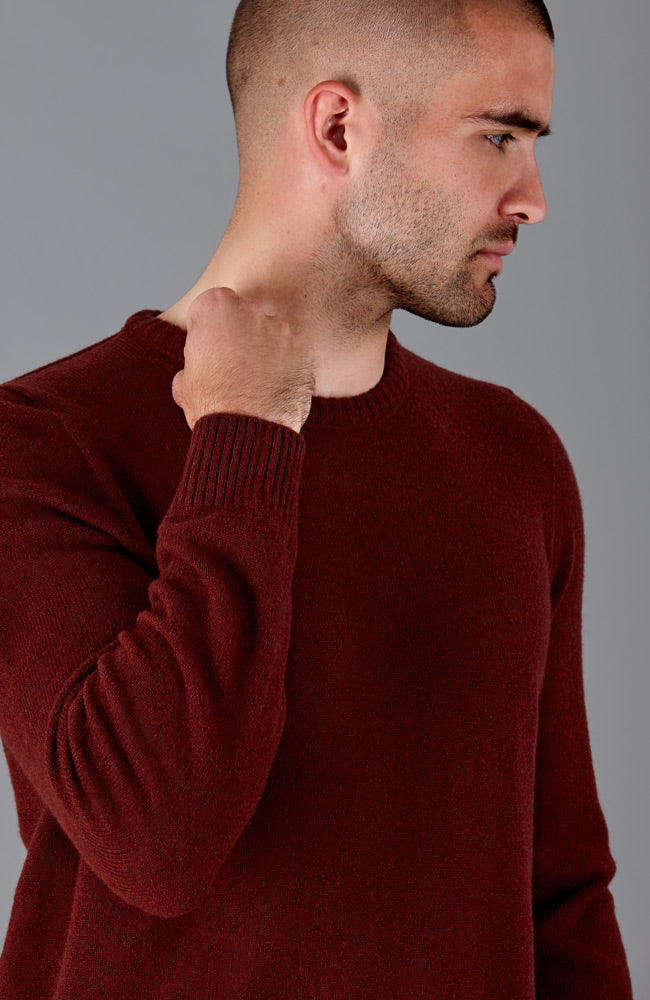 warm round neck mens wool jumper